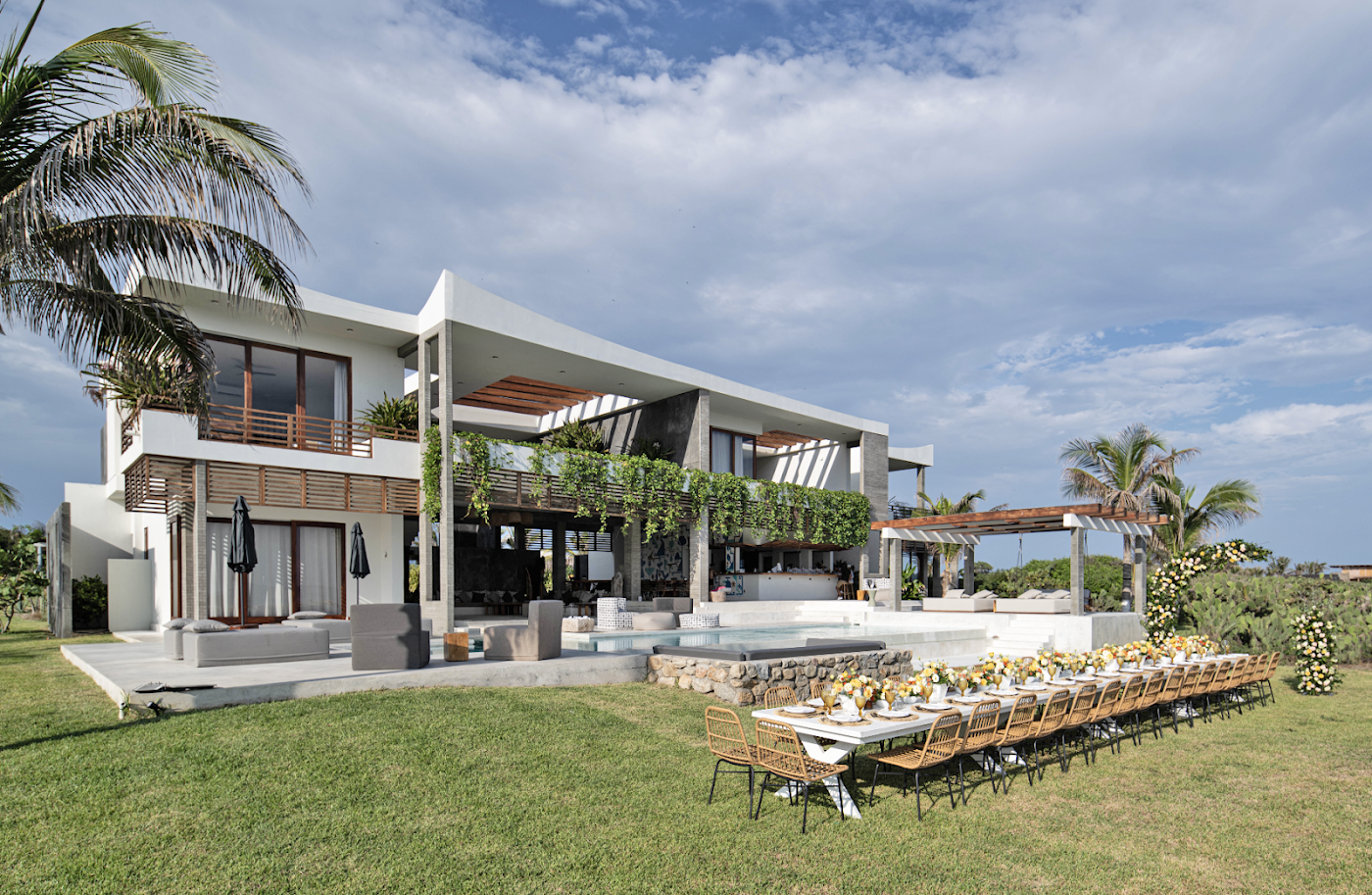 Niku House