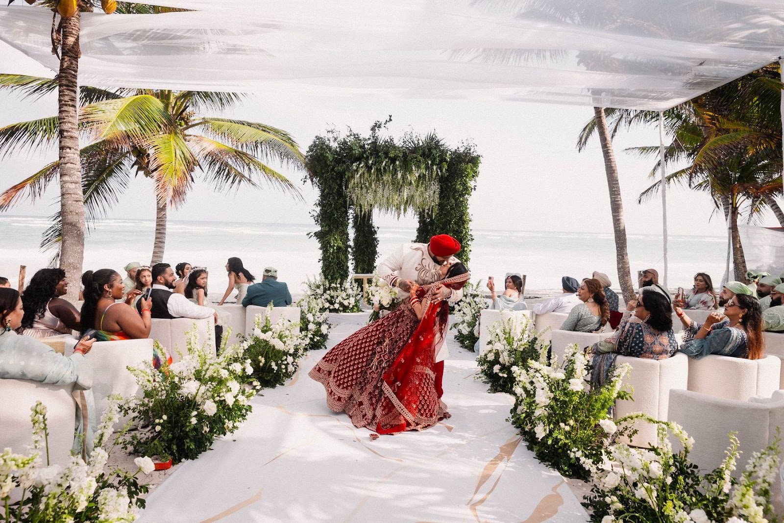 Saasil Kantenah Beach Wedding Venue