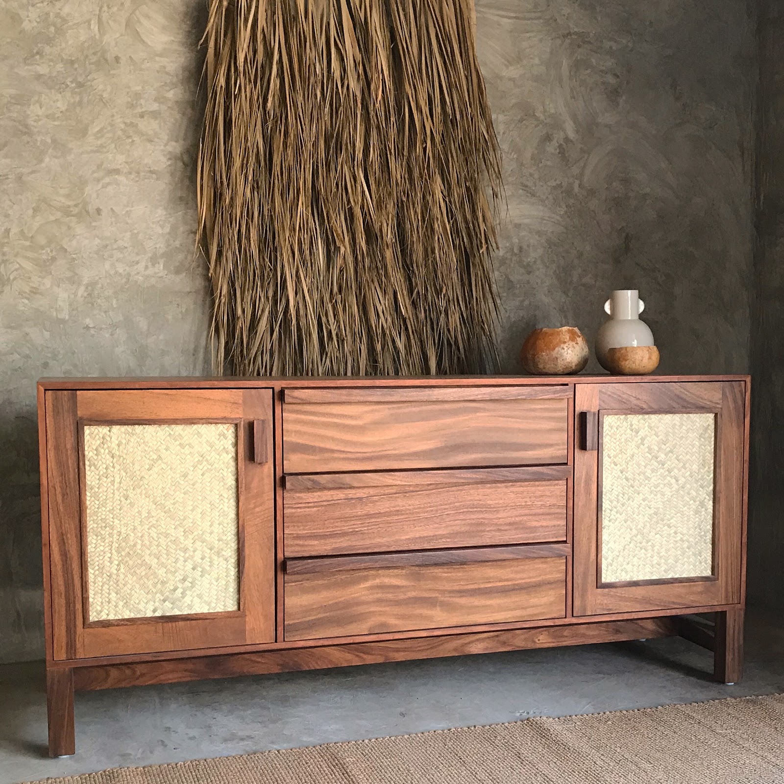 Muebla (Muebles de Parota)